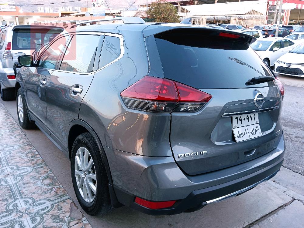 Nissan Rogue